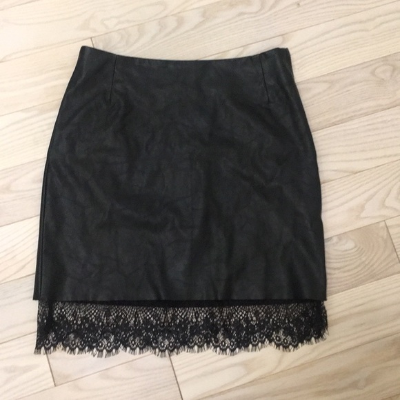 H&M Leather & Lace Style Skirt - Picture 2 of 7